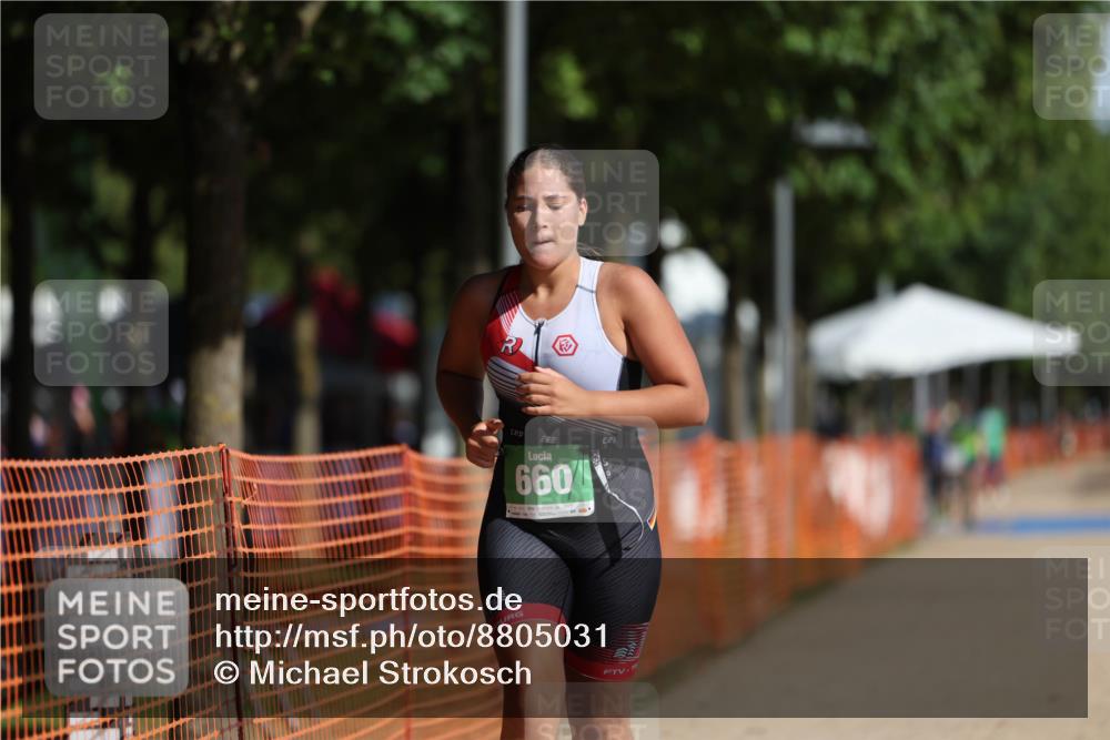 07.09.2025 - 19. Norderstedt Triathlon Michael Strokosch http://msf.ph/oto/8805031 07.09.2025 11:07:14 Laufen 660 meine-sportfotos.de