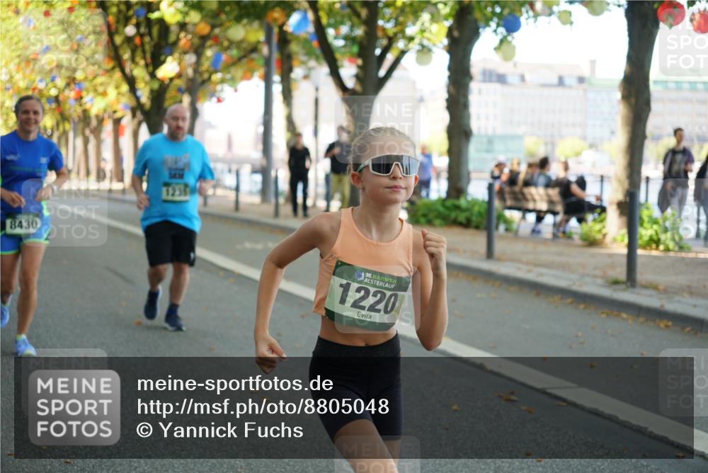 07.09.2025 - BARMER Alsterlauf Yannick Fuchs http://msf.ph/oto/8805048 07.09.2025 11:53:17 Laufen 8430, 36, 1220 meine-sportfotos.de