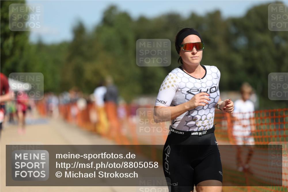 07.09.2025 - 19. Norderstedt Triathlon Michael Strokosch http://msf.ph/oto/8805058 07.09.2025 12:37:12 Laufen 260, 280, 719, 738, 861 meine-sportfotos.de