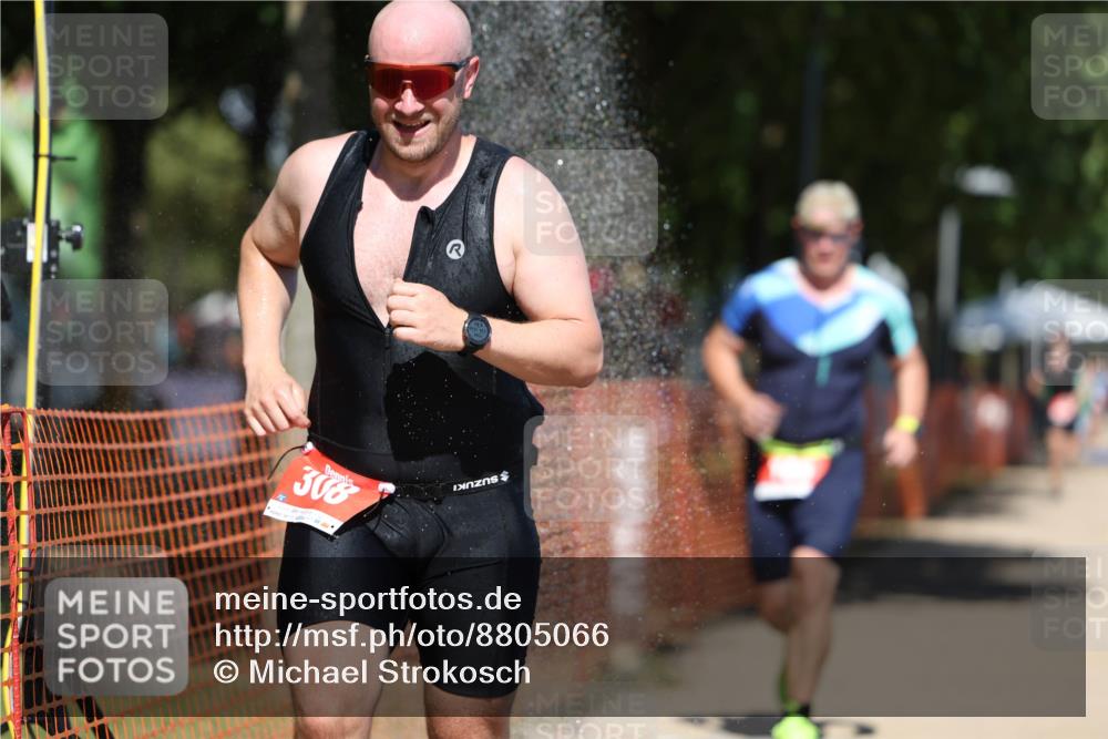 07.09.2025 - 19. Norderstedt Triathlon Michael Strokosch http://msf.ph/oto/8805066 07.09.2025 13:15:07 Laufen 166, 173, 308, 1264 meine-sportfotos.de