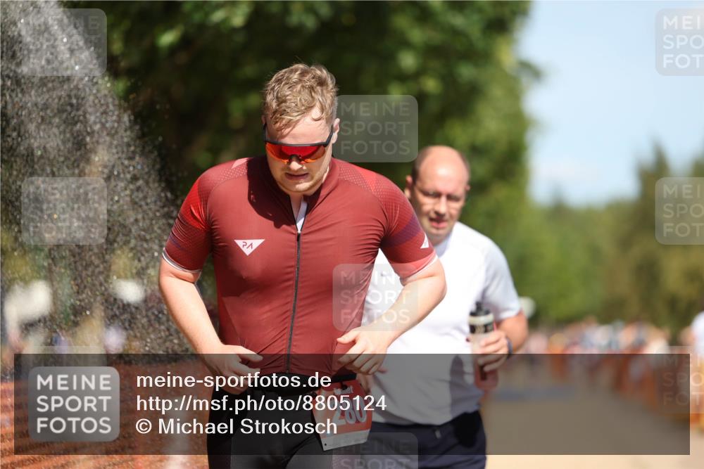 07.09.2025 - 19. Norderstedt Triathlon Michael Strokosch http://msf.ph/oto/8805124 07.09.2025 12:37:15 Laufen 280, 719, 738, 861, 1339 meine-sportfotos.de