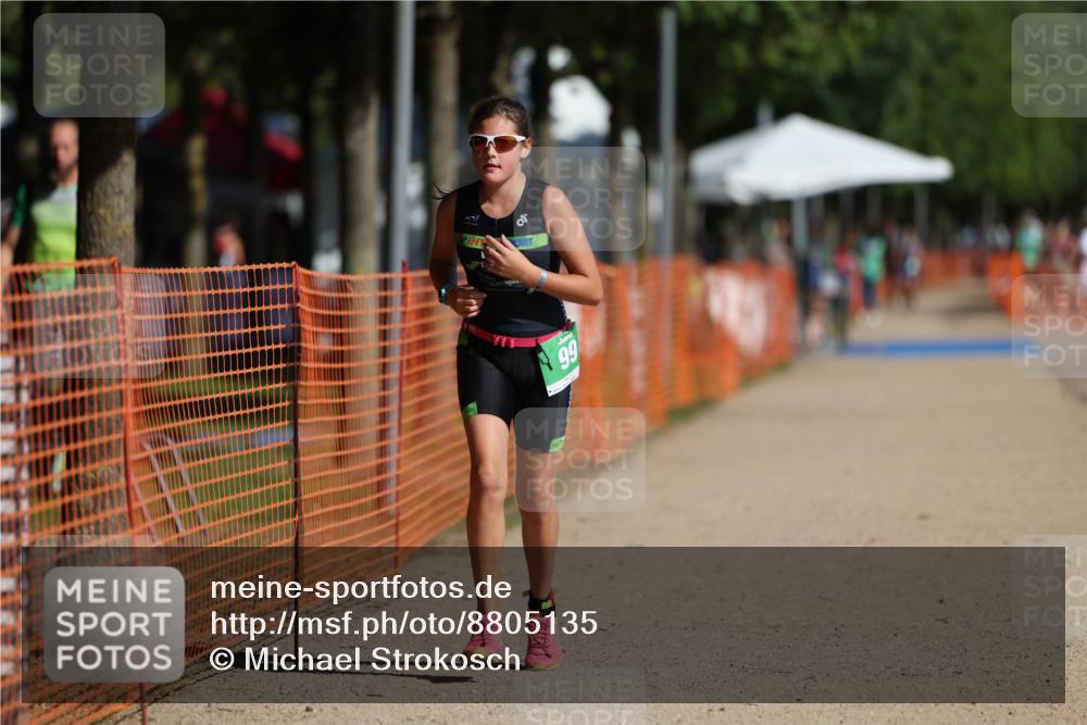 07.09.2025 - 19. Norderstedt Triathlon Michael Strokosch http://msf.ph/oto/8805135 07.09.2025 11:07:57 Laufen 99 meine-sportfotos.de