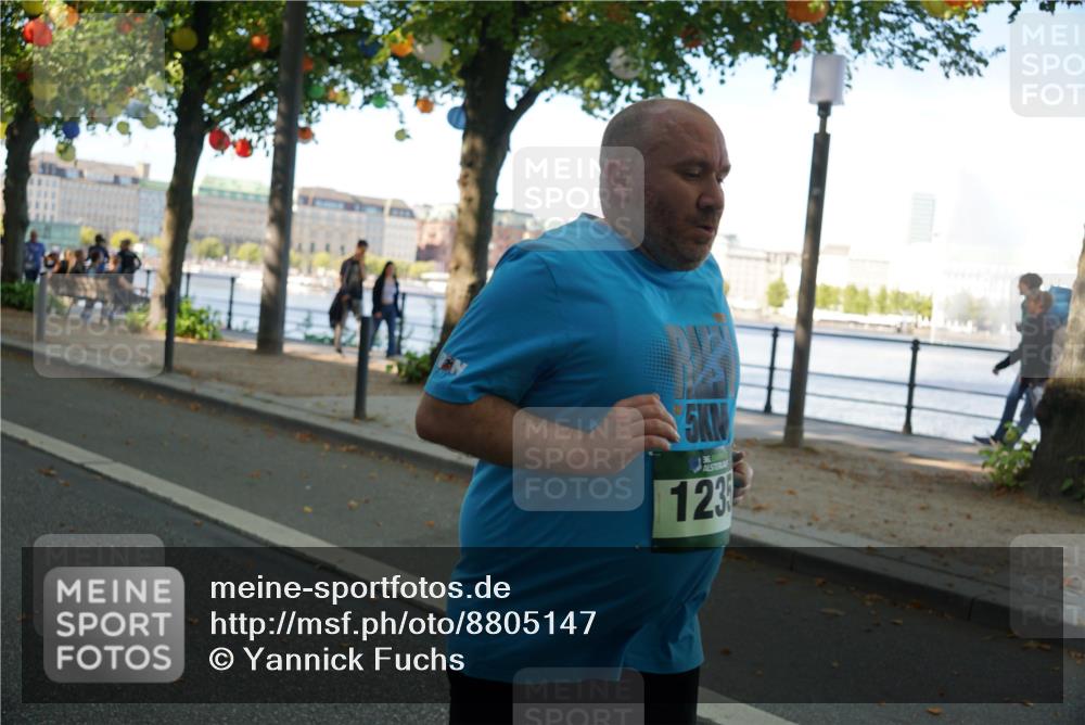 07.09.2025 - BARMER Alsterlauf Yannick Fuchs http://msf.ph/oto/8805147 07.09.2025 11:53:21 Laufen 5, 368, 123 meine-sportfotos.de
