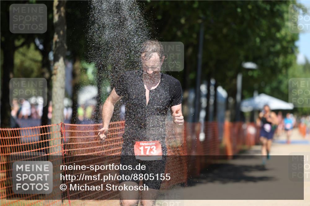 07.09.2025 - 19. Norderstedt Triathlon Michael Strokosch http://msf.ph/oto/8805155 07.09.2025 13:15:15 Laufen 173, 346 meine-sportfotos.de