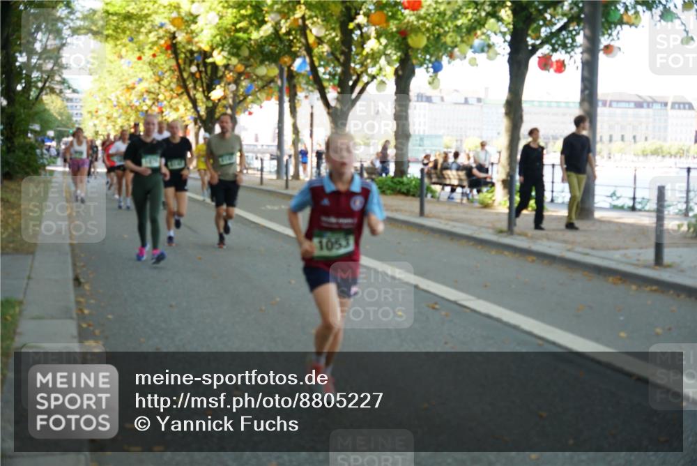 07.09.2025 - BARMER Alsterlauf Yannick Fuchs http://msf.ph/oto/8805227 07.09.2025 11:53:28 Laufen 1053 meine-sportfotos.de