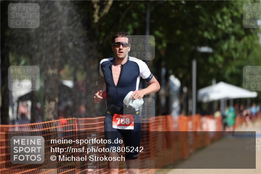 07.09.2025 - 19. Norderstedt Triathlon Michael Strokosch http://msf.ph/oto/8805242 07.09.2025 12:07:32 Laufen 768, 1368 meine-sportfotos.de