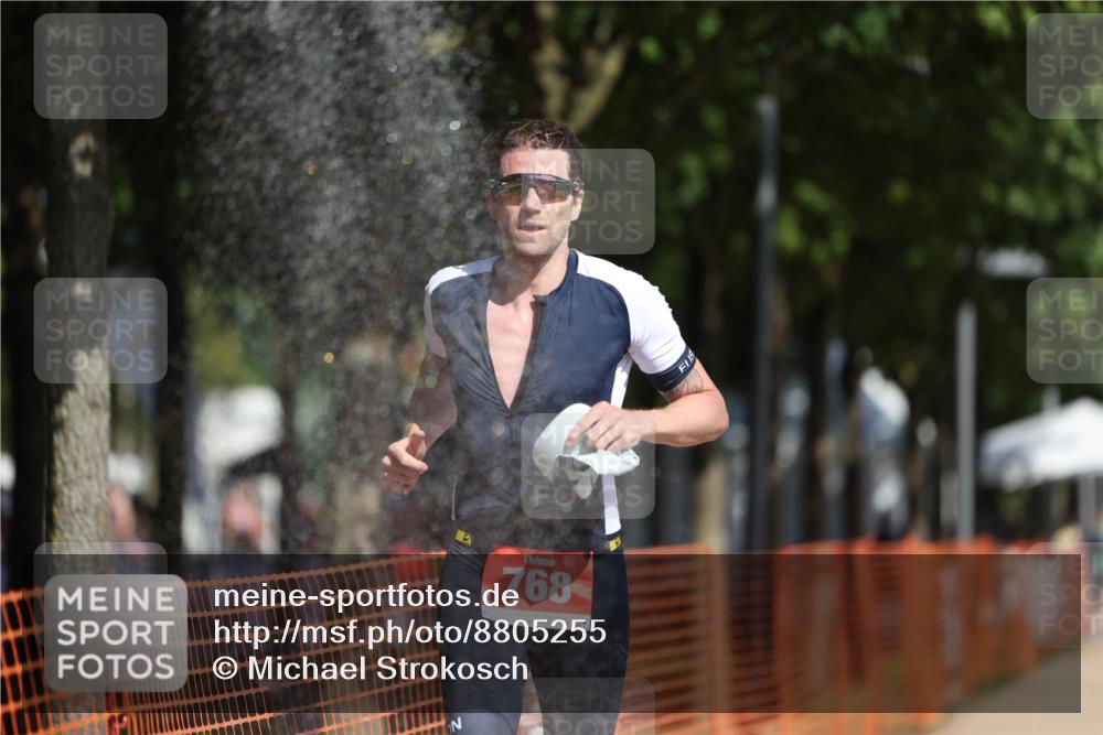07.09.2025 - 19. Norderstedt Triathlon Michael Strokosch http://msf.ph/oto/8805255 07.09.2025 12:07:32 Laufen 768, 1368 meine-sportfotos.de