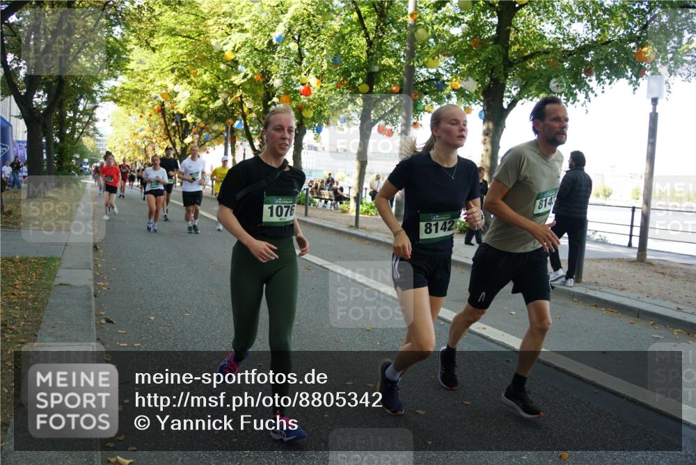 07.09.2025 - BARMER Alsterlauf Yannick Fuchs http://msf.ph/oto/8805342 07.09.2025 11:53:31 Laufen 1076, 8142, 814 meine-sportfotos.de