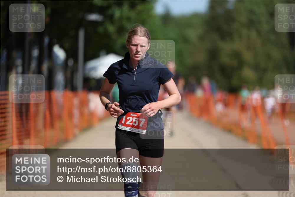 07.09.2025 - 19. Norderstedt Triathlon Michael Strokosch http://msf.ph/oto/8805364 07.09.2025 12:07:54 Laufen 1223, 1257 meine-sportfotos.de