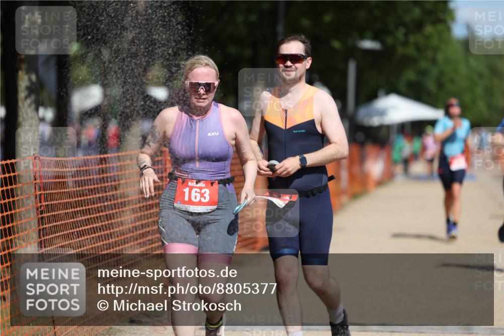 07.09.2025 - 19. Norderstedt Triathlon Michael Strokosch http://msf.ph/oto/8805377 07.09.2025 12:37:38 Laufen 162, 163, 192, 699, 761 meine-sportfotos.de