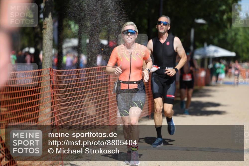 07.09.2025 - 19. Norderstedt Triathlon Michael Strokosch http://msf.ph/oto/8805404 07.09.2025 13:15:43 Laufen 236, 1297, 1337, 1391 meine-sportfotos.de