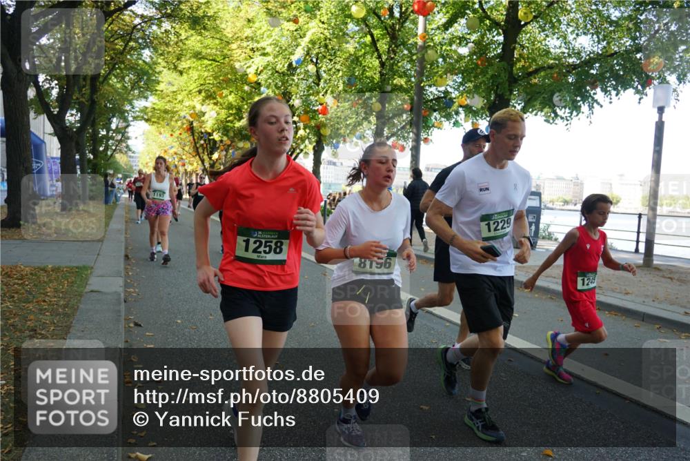 07.09.2025 - BARMER Alsterlauf Yannick Fuchs http://msf.ph/oto/8805409 07.09.2025 11:53:35 Laufen 1193, 36, 1258, 8156, 1229, 1245 meine-sportfotos.de