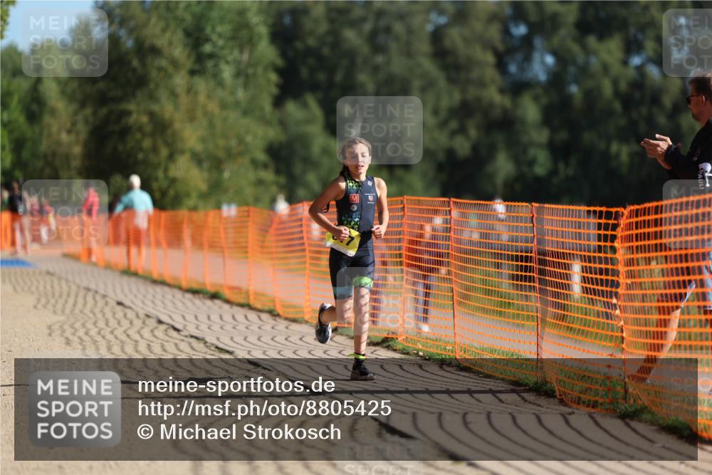 07.09.2025 - 19. Norderstedt Triathlon Michael Strokosch http://msf.ph/oto/8805425 07.09.2025 09:45:18 Laufen 592, 617 meine-sportfotos.de