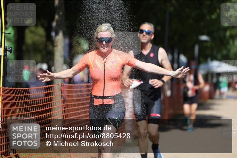 07.09.2025 - 19. Norderstedt Triathlon Michael Strokosch http://msf.ph/oto/8805428 07.09.2025 13:15:44 Laufen 236, 1297, 1337, 1391 meine-sportfotos.de