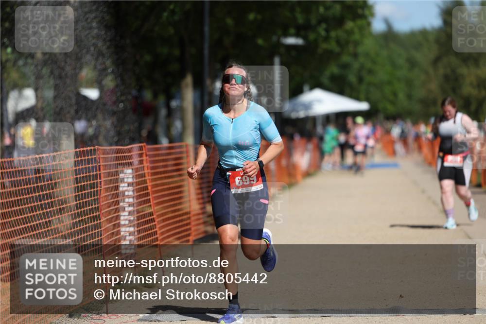 07.09.2025 - 19. Norderstedt Triathlon Michael Strokosch http://msf.ph/oto/8805442 07.09.2025 12:37:42 Laufen 162, 192, 259, 699, 761 meine-sportfotos.de