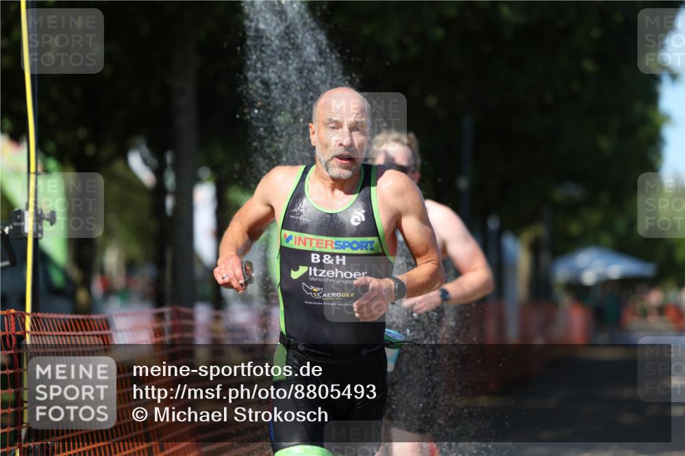07.09.2025 - 19. Norderstedt Triathlon Michael Strokosch http://msf.ph/oto/8805493 07.09.2025 14:59:09 Laufen 428, 880, 997, 1010, 1416 meine-sportfotos.de