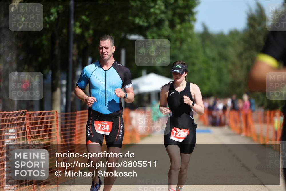 07.09.2025 - 19. Norderstedt Triathlon Michael Strokosch http://msf.ph/oto/8805511 07.09.2025 12:08:02 Laufen 734, 1223, 1288 meine-sportfotos.de