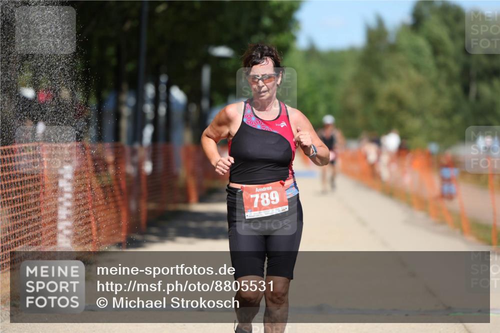 07.09.2025 - 19. Norderstedt Triathlon Michael Strokosch http://msf.ph/oto/8805531 07.09.2025 13:16:03 Laufen 789 meine-sportfotos.de