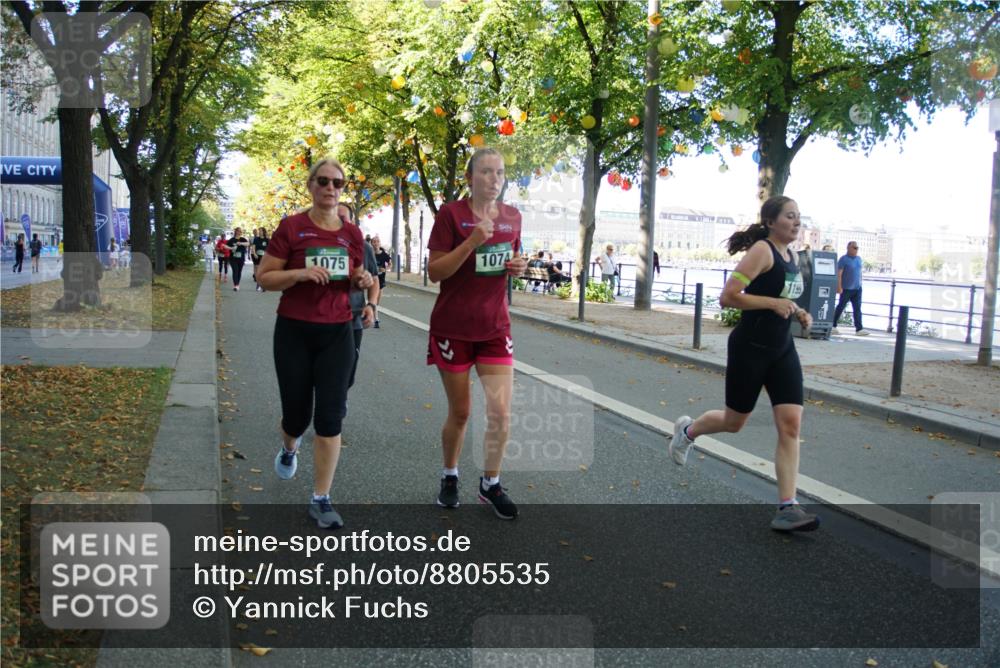 07.09.2025 - BARMER Alsterlauf Yannick Fuchs http://msf.ph/oto/8805535 07.09.2025 11:53:41 Laufen 1075, 1074, 119 meine-sportfotos.de