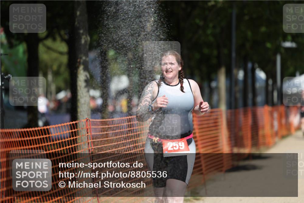 07.09.2025 - 19. Norderstedt Triathlon Michael Strokosch http://msf.ph/oto/8805536 07.09.2025 12:37:48 Laufen 259 meine-sportfotos.de