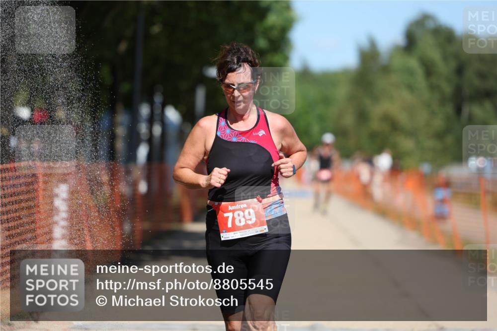 07.09.2025 - 19. Norderstedt Triathlon Michael Strokosch http://msf.ph/oto/8805545 07.09.2025 13:16:03 Laufen 789 meine-sportfotos.de