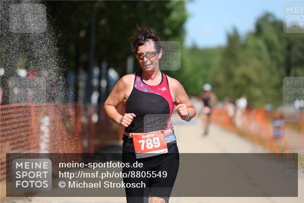 07.09.2025 - 19. Norderstedt Triathlon Michael Strokosch http://msf.ph/oto/8805549 07.09.2025 13:16:03 Laufen 789 meine-sportfotos.de