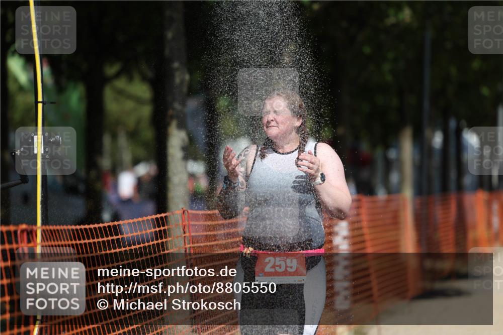 07.09.2025 - 19. Norderstedt Triathlon Michael Strokosch http://msf.ph/oto/8805550 07.09.2025 12:37:49 Laufen 259 meine-sportfotos.de