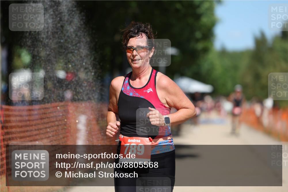 07.09.2025 - 19. Norderstedt Triathlon Michael Strokosch http://msf.ph/oto/8805568 07.09.2025 13:16:04 Laufen 789 meine-sportfotos.de