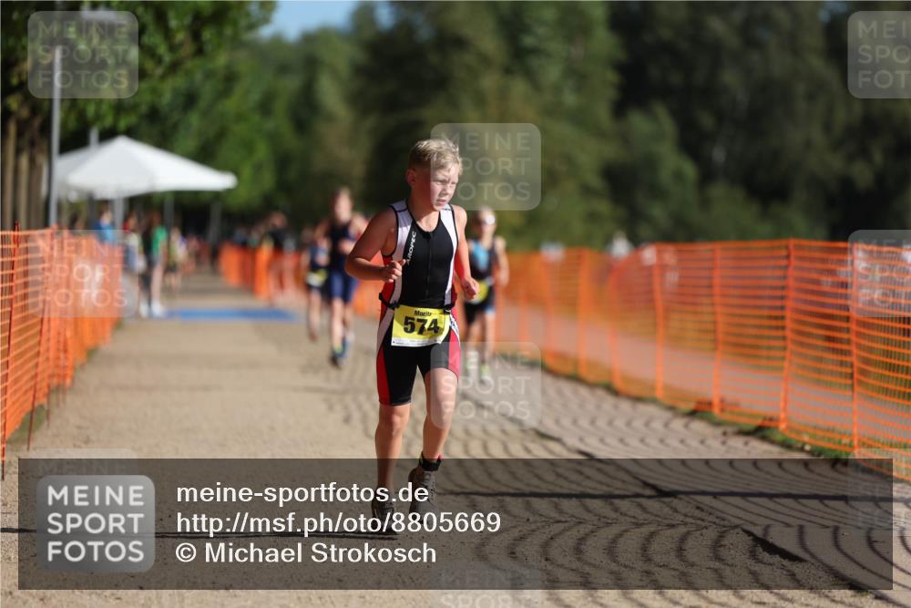 07.09.2025 - 19. Norderstedt Triathlon Michael Strokosch http://msf.ph/oto/8805669 07.09.2025 09:45:46 Laufen 574, 577, 624 meine-sportfotos.de