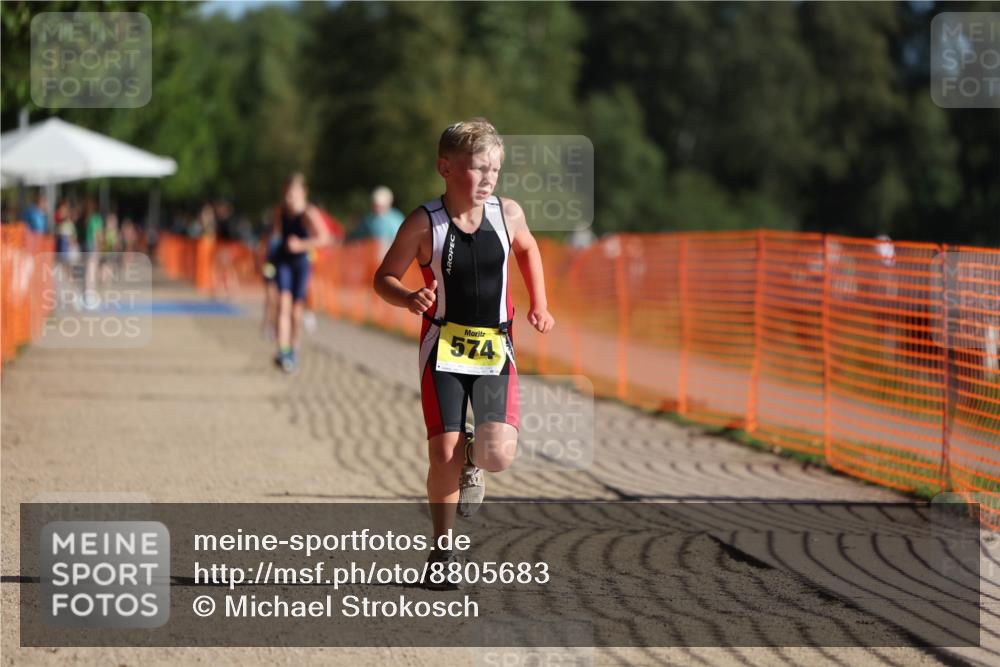 07.09.2025 - 19. Norderstedt Triathlon Michael Strokosch http://msf.ph/oto/8805683 07.09.2025 09:45:47 Laufen 574, 577, 624 meine-sportfotos.de