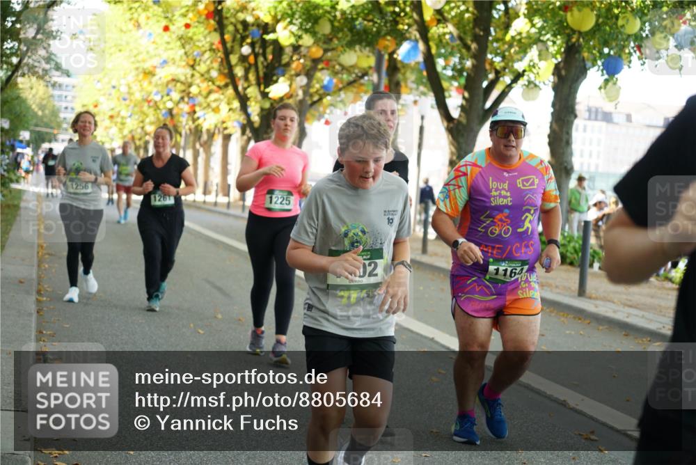 07.09.2025 - BARMER Alsterlauf Yannick Fuchs http://msf.ph/oto/8805684 07.09.2025 11:54:04 Laufen 1256, 1261, 1225, 36, 10, 02, 116 meine-sportfotos.de