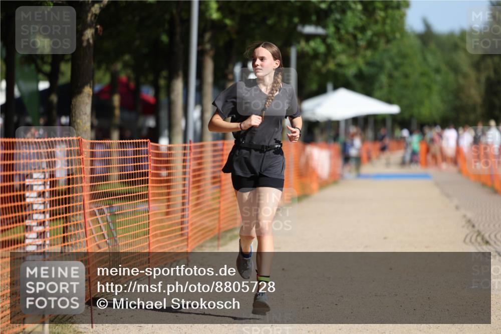 07.09.2025 - 19. Norderstedt Triathlon Michael Strokosch http://msf.ph/oto/8805728 07.09.2025 11:11:38 Laufen 666 meine-sportfotos.de