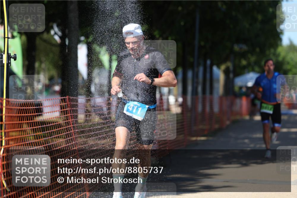 07.09.2025 - 19. Norderstedt Triathlon Michael Strokosch http://msf.ph/oto/8805737 07.09.2025 15:00:06 Laufen 411, 1012 meine-sportfotos.de