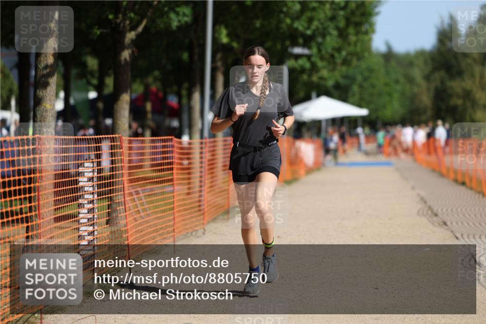 07.09.2025 - 19. Norderstedt Triathlon Michael Strokosch http://msf.ph/oto/8805750 07.09.2025 11:11:38 Laufen 666 meine-sportfotos.de