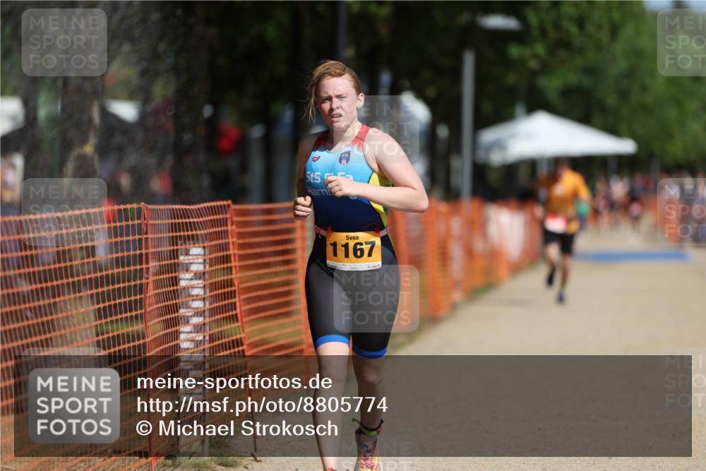 07.09.2025 - 19. Norderstedt Triathlon Michael Strokosch http://msf.ph/oto/8805774 07.09.2025 12:08:23 Laufen 149, 1167, 1210, 1236 meine-sportfotos.de