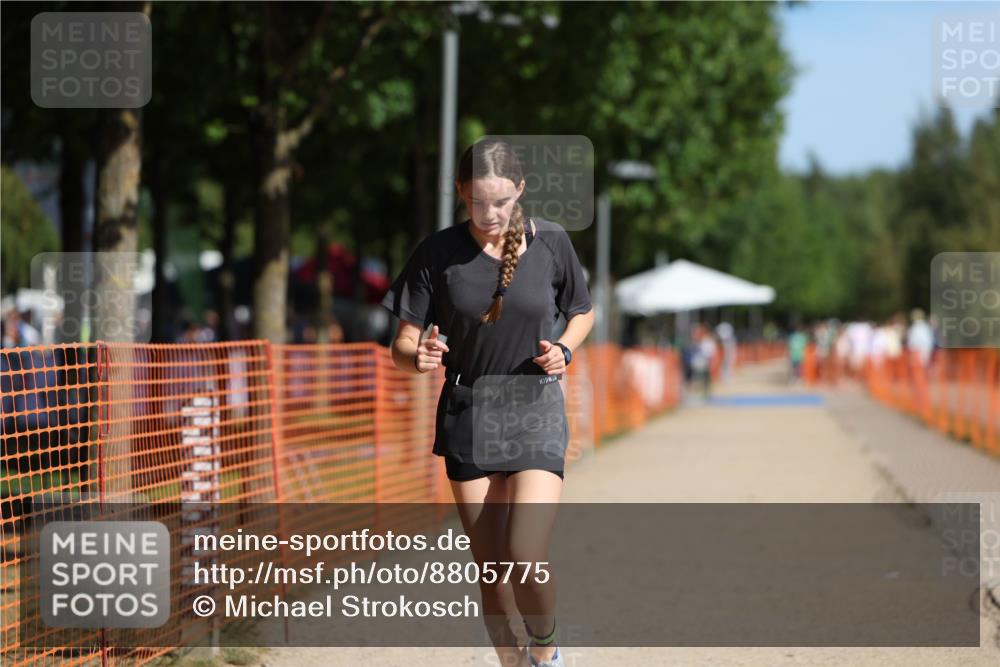 07.09.2025 - 19. Norderstedt Triathlon Michael Strokosch http://msf.ph/oto/8805775 07.09.2025 11:11:39 Laufen 666 meine-sportfotos.de