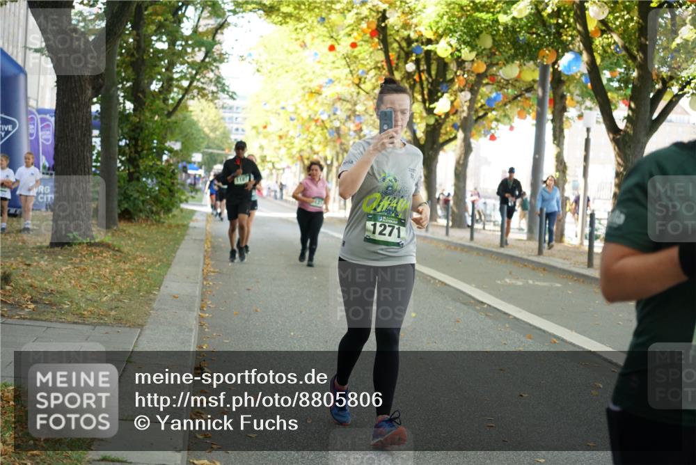 07.09.2025 - BARMER Alsterlauf Yannick Fuchs http://msf.ph/oto/8805806 07.09.2025 11:54:17 Laufen 1107, 1271 meine-sportfotos.de