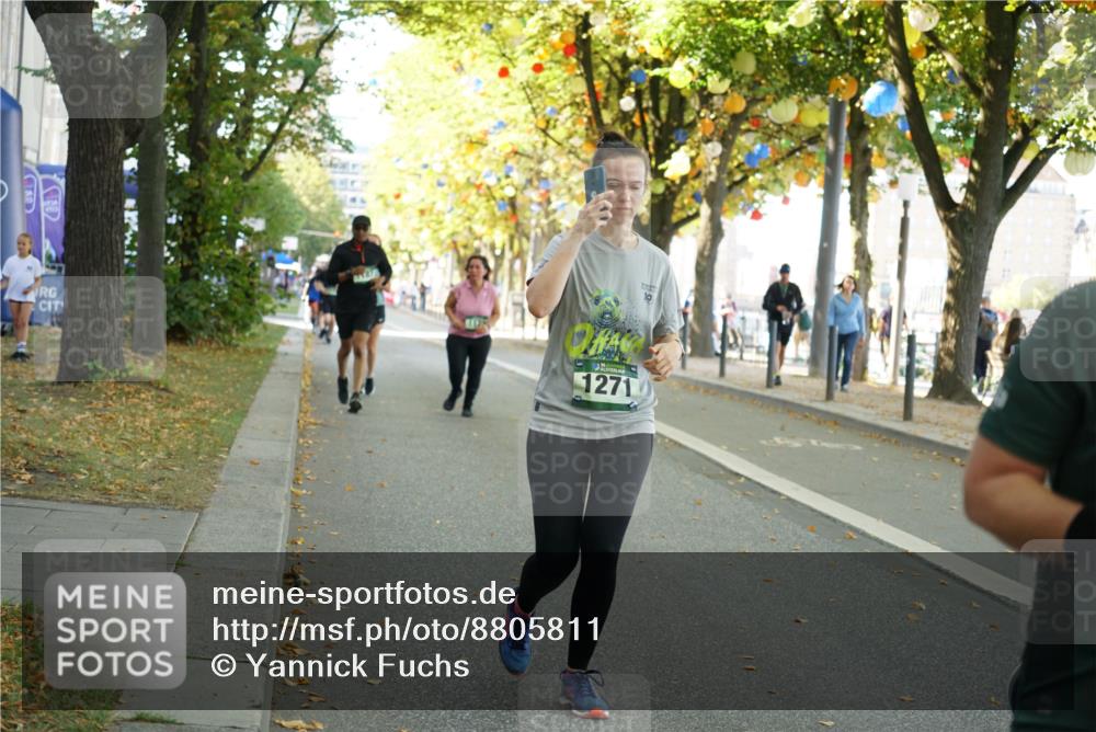 07.09.2025 - BARMER Alsterlauf Yannick Fuchs http://msf.ph/oto/8805811 07.09.2025 11:54:17 Laufen 1271 meine-sportfotos.de