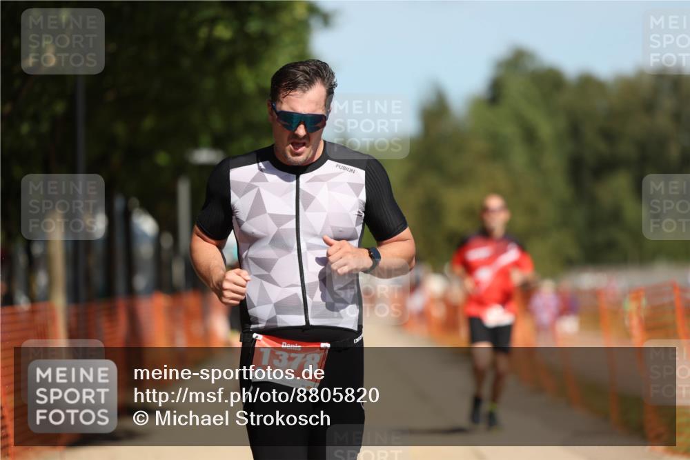 07.09.2025 - 19. Norderstedt Triathlon Michael Strokosch http://msf.ph/oto/8805820 07.09.2025 12:38:13 Laufen 136, 182, 202, 299, 1378 meine-sportfotos.de