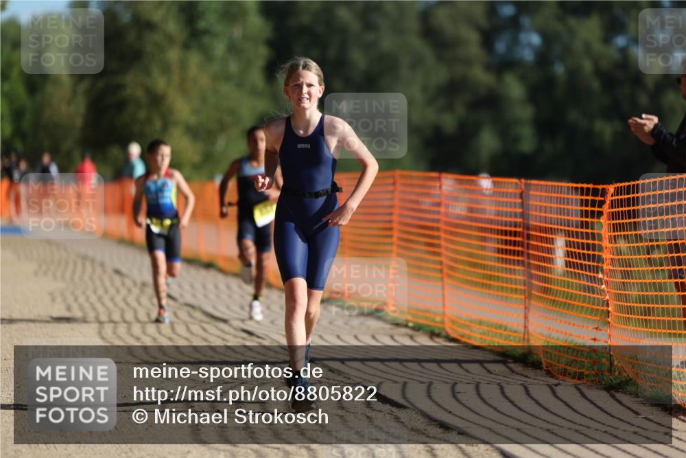 07.09.2025 - 19. Norderstedt Triathlon Michael Strokosch http://msf.ph/oto/8805822 07.09.2025 09:45:54 Laufen 554, 619, 624, 634 meine-sportfotos.de