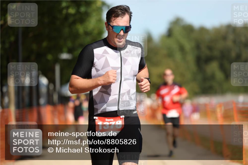 07.09.2025 - 19. Norderstedt Triathlon Michael Strokosch http://msf.ph/oto/8805826 07.09.2025 12:38:13 Laufen 136, 182, 202, 299, 1378 meine-sportfotos.de
