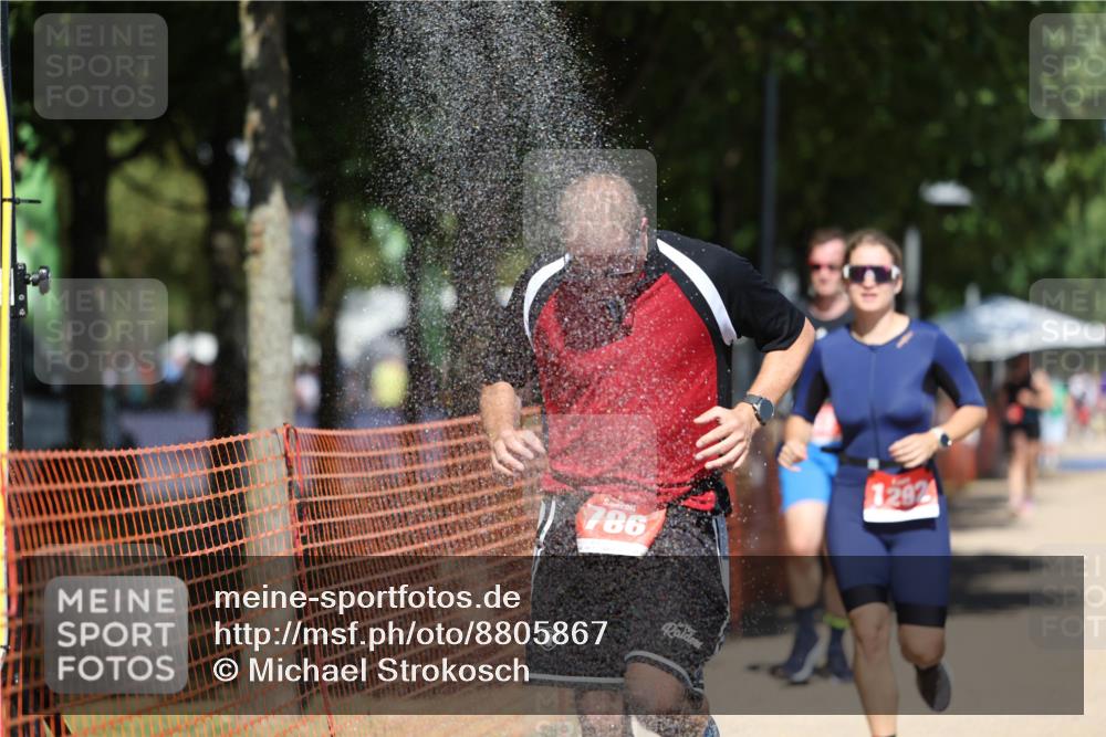 07.09.2025 - 19. Norderstedt Triathlon Michael Strokosch http://msf.ph/oto/8805867 07.09.2025 13:16:46 Laufen 153, 752, 786, 1214, 1261, 1271, 1292, 1345 meine-sportfotos.de