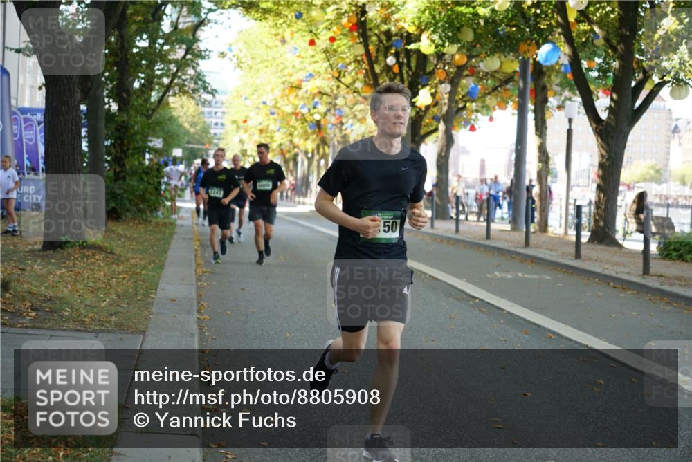 07.09.2025 - BARMER Alsterlauf Yannick Fuchs http://msf.ph/oto/8805908 07.09.2025 11:54:30 Laufen 1243, 50 meine-sportfotos.de