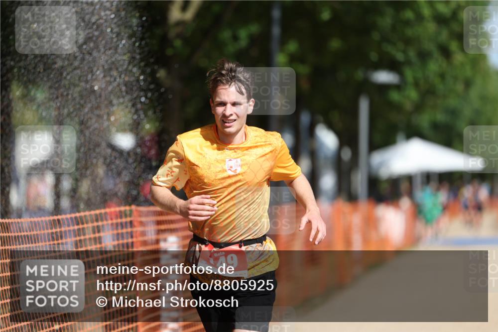 07.09.2025 - 19. Norderstedt Triathlon Michael Strokosch http://msf.ph/oto/8805925 07.09.2025 12:08:30 Laufen 149, 837 meine-sportfotos.de