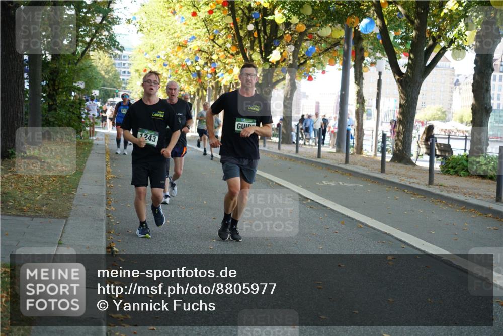 07.09.2025 - BARMER Alsterlauf Yannick Fuchs http://msf.ph/oto/8805977 07.09.2025 11:54:34 Laufen 1243 meine-sportfotos.de