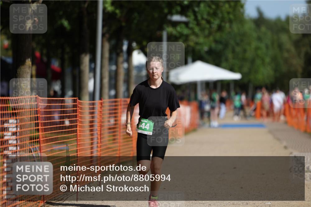 07.09.2025 - 19. Norderstedt Triathlon Michael Strokosch http://msf.ph/oto/8805994 07.09.2025 11:13:17 Laufen 644 meine-sportfotos.de