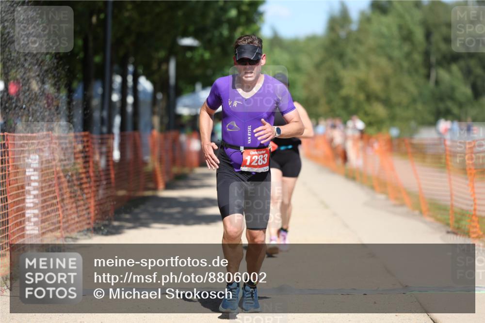 07.09.2025 - 19. Norderstedt Triathlon Michael Strokosch http://msf.ph/oto/8806002 07.09.2025 13:16:57 Laufen 735, 1261, 1283 meine-sportfotos.de