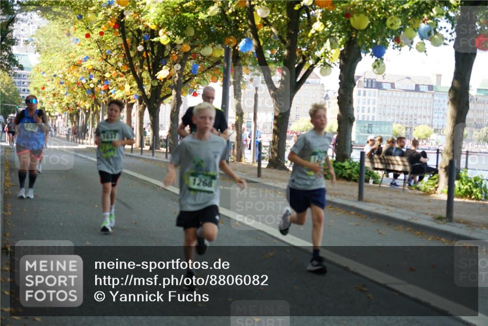 07.09.2025 - BARMER Alsterlauf Yannick Fuchs http://msf.ph/oto/8806082 07.09.2025 11:54:41 Laufen 8320, 1268 meine-sportfotos.de