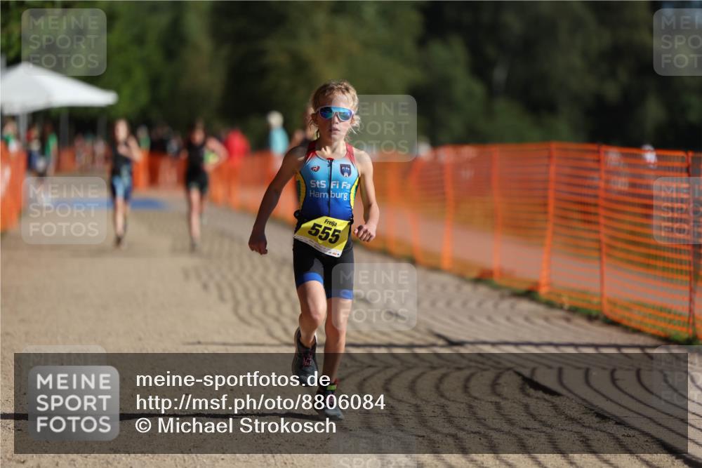 07.09.2025 - 19. Norderstedt Triathlon Michael Strokosch http://msf.ph/oto/8806084 07.09.2025 09:46:17 Laufen 555, 584, 597 meine-sportfotos.de