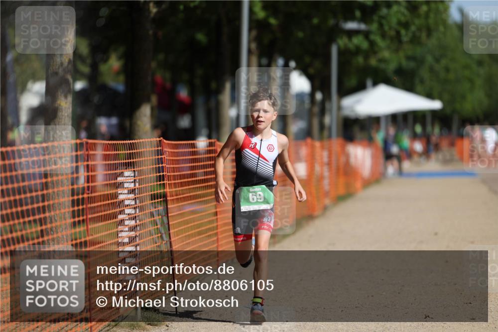 07.09.2025 - 19. Norderstedt Triathlon Michael Strokosch http://msf.ph/oto/8806105 07.09.2025 11:14:09 Laufen 69 meine-sportfotos.de